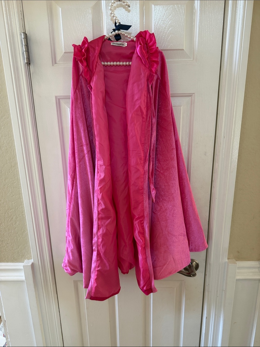 Girls' Pink Hooded Cape